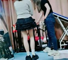 【梦幻大大】双S-带00后堂妹玩母畜 bf35520