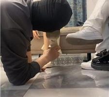 【精神小妹】4学生S-轮流舔脏鞋/骑马踢踹/碾压踩踏 bf41954