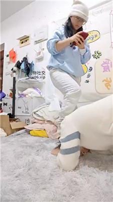 【南宁木木】坐脸窒息/白袜脚踩踏蹂躏 JS241218-10