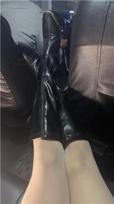 【不知名】地下车库-长靴S虐司机奴 bf49733