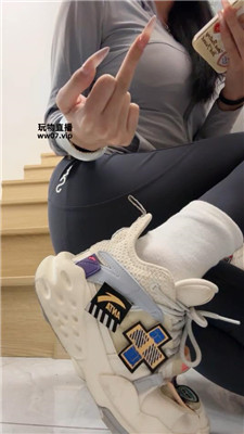 【米奇妙妙屋】瑜伽裤臀炸    250410-11