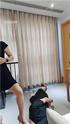 【秋大大】超强铁链囚禁跑骚奴【上】 JS250821-25