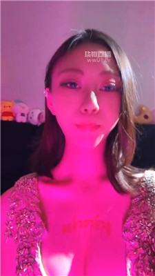 【南京小小】性感老婆香水绿帽羞辱    250930-24