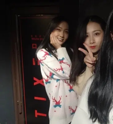 手撕偷丝袜的变态男 YC-210614-4