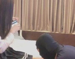 【VIVI】学院风长筒袜终身崇拜