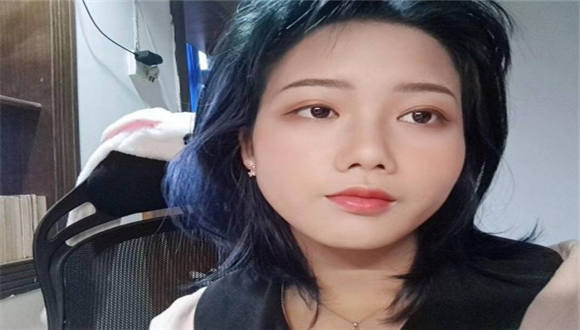 【00后蕬小乃】小乃阿篱第一视角裸足