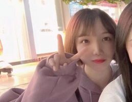 【00后小宛】小宛和新人双人踩踏