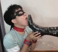 【楠熙】皮靴脚垫爬进来 bf15091