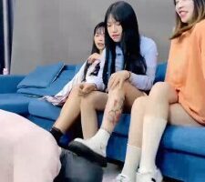 【狗哥】3学生素人原味脚辱狗 bf18863