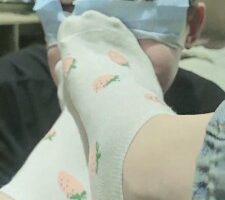 【妮蔻】疯狂闻舔原味棉袜【剪辑版】 bf24876