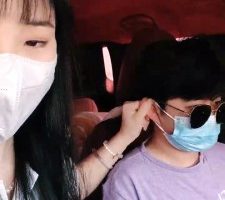 【申小悦】接弟弟放学虐-强迫下跪/按摩/闻肉丝脚 JS23051204