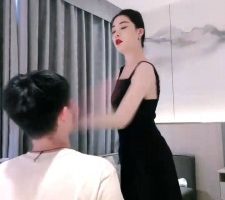 【宸宸】袜子塞嘴疯狂抽连环耳光 bf29394