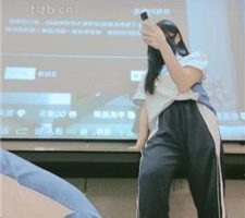 【妮蔻】学生服诱惑-原味脏鞋袜玩弄可恶同桌 bf37548