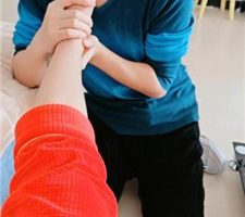 【西安欣】品尝主人的玉足 JS240122-2