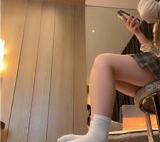 【樱子大人】白袜脚捂脸窒息/训练狗舌 bf40161