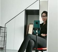 【皮皮】粉鞋黑袜诱惑/踩狗头舔裸足 bf44541