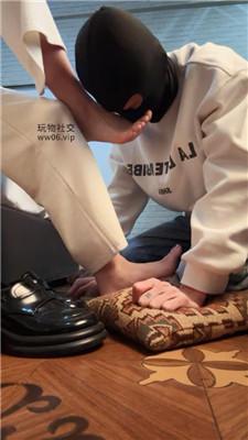 【林兮】赏赐圣水/舔皮鞋玉足/转胯 JS241128-40