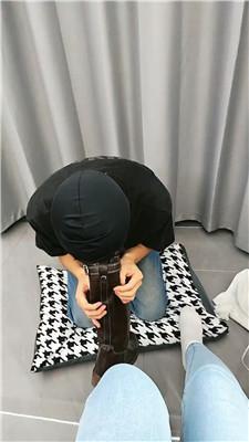 【亿姐】长靴捂了一天的白袜气味辱 JS241202-29