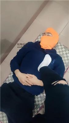 【奇了怪了】健身后原味白袜踩脚奴 JS241206-7