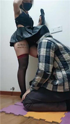 【思纯】女神范黑丝踢踹鞭打 JS241227-14