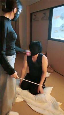 【璎珞】雪地靴暴力踢踹/刑具狂抽 JS250107-13