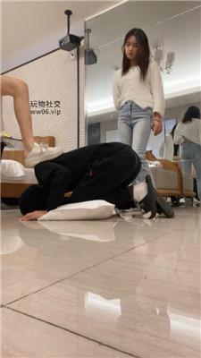 【沐沐大大】双S-精神小妹暴力踢踹虐打 JS250113-8