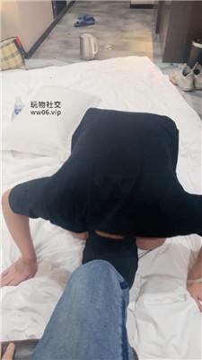 【白兔】跪舔原味白袜脚/赏赐圣水 JS250120-6