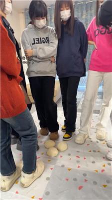 【深情】6S鞋底碾踩馒头喂食/群踩踏钻胯 bf49668