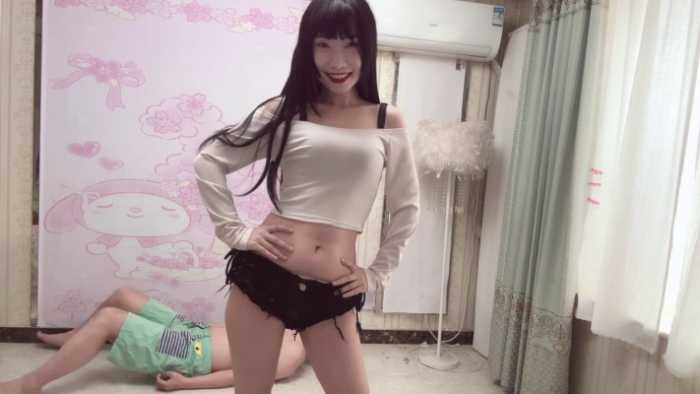 【兔粉粉】地狱马丁靴的整治 YC-250121-2