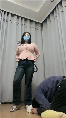 【拽拽】原味肉丝脚蹂躏踩虐 JS250210-12