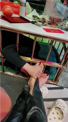 【咩祖】坐脸窒息-玉足狂舔 bf51401