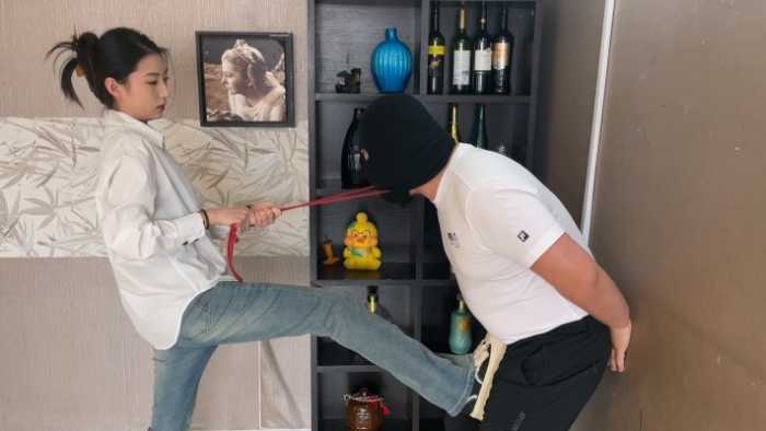 【蛋碎娇娃】『超S·联盟』御姐车模碎蛋惩罚 YC-250408-4