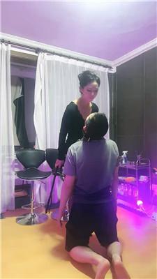 【清允】舔不干净脏高跟就挨抽 bf52191