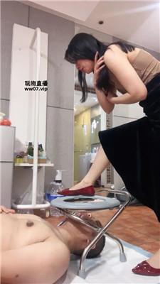 【王妃】近距离恋足狂舔 bf52210