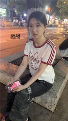 【素人挖掘机】开发路人玉足蹂躏 JS250503-20