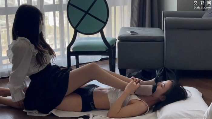 【最强女M】皮靴白袜蹂躏女M JS250506~1