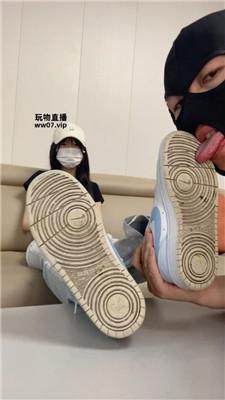 【深情】胯下羞辱-清理超脏鞋底 bf53546