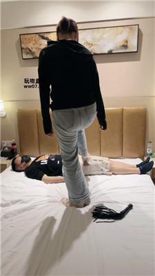 【暖S】双S-轮流踩踏-重度刑虐 bf53593