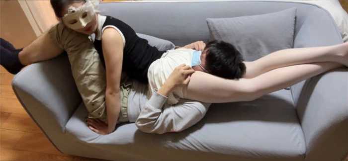 【婉儿原创】白丝双层套头绞到满脸通红求饶 ACYC-4499