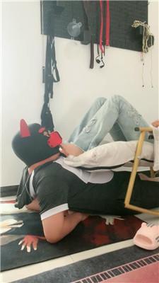 【五公主】无意识-素人-恋足舔 JS250528-2