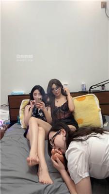 【反差楠熙】母畜下跪发骚求虐【双视角版】 bf53945