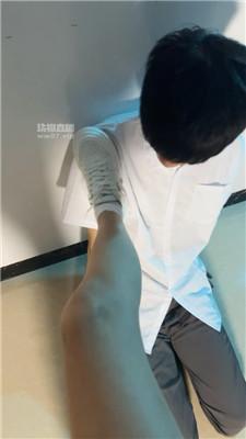 【甜恬】素人学姐-小白鞋白袜辱 bf54899