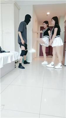 【素人开发】双S-小白鞋白袜踢踹 JS250706-5