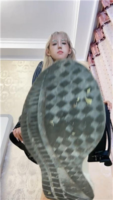 【啊晴】老师的除臭剂在哪    250722-3