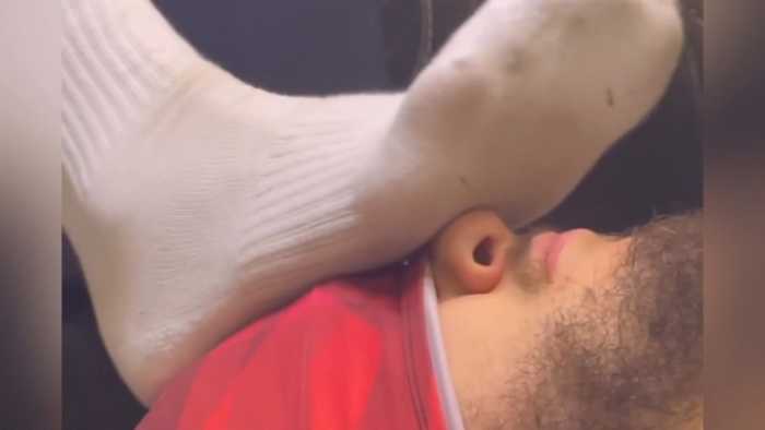 狠毒女主原味棉袜脚捂脸窒息玉足除臭 强制脚奴吸脚趾缝舔脚汗 JS250802~3