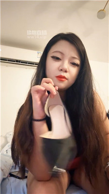 【鱼酥】进来服侍妈妈    250912-35