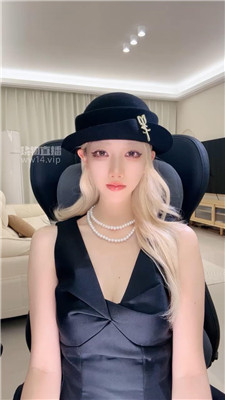 【Y神】顶着3cm蛆虫爬进来    250925-1