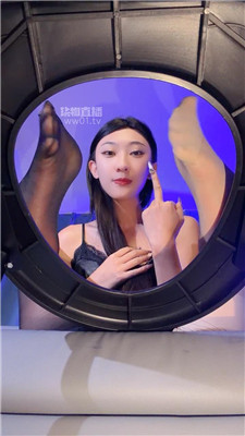 【筱懿】丝足厕所    251013-34