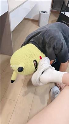 【桑桑】空军一号白棉袜清理舔 JS251019-10