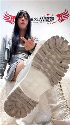 【猫咪大大】白靴白丝炸J    251118-9